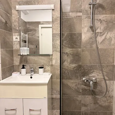 Aqua Vista Storia Lujo La Mare *